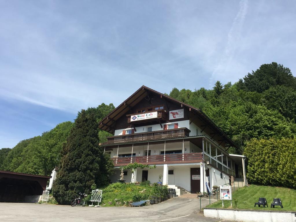 因河畔辛巴赫 Wald Cafe酒店 外观 照片